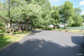 5112 Milburn Road St. Louis, MO 63129 - Photo 33 of 34 Gallery Image 33
