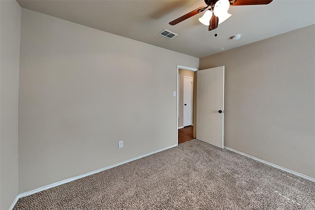 5561 Spring Ridge Drive Watauga, TX 76137 - Photo 13 of 22