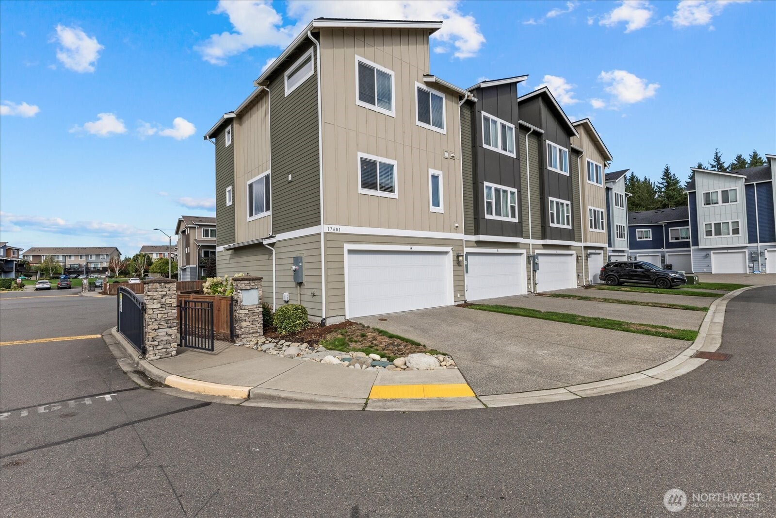 17401 118th Ave Court East, Unit A Puyallup, WA 98374 - Photo 20 of 25 a view of a house with swimming pool and sitting area