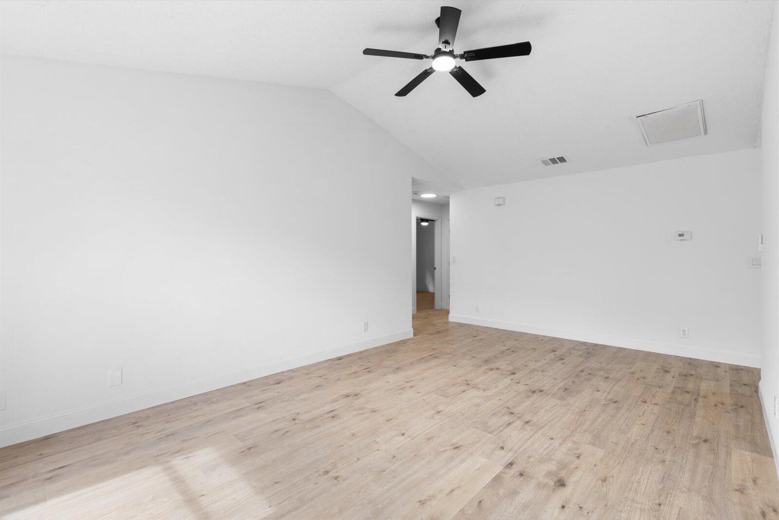 6681 4th Street Jupiter, FL 33458 - Photo 10 of 30 06-4th in-16