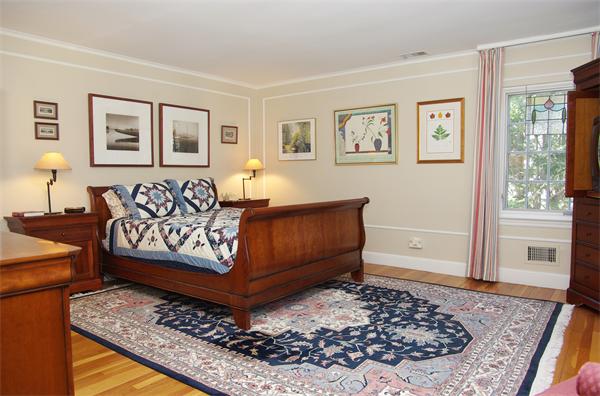 24 Cleveland Road Brookline, MA 02445 - Photo 16 of 27