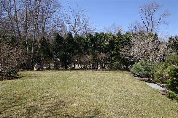 24 Cleveland Road Brookline, MA 02445 - Photo 27 of 27