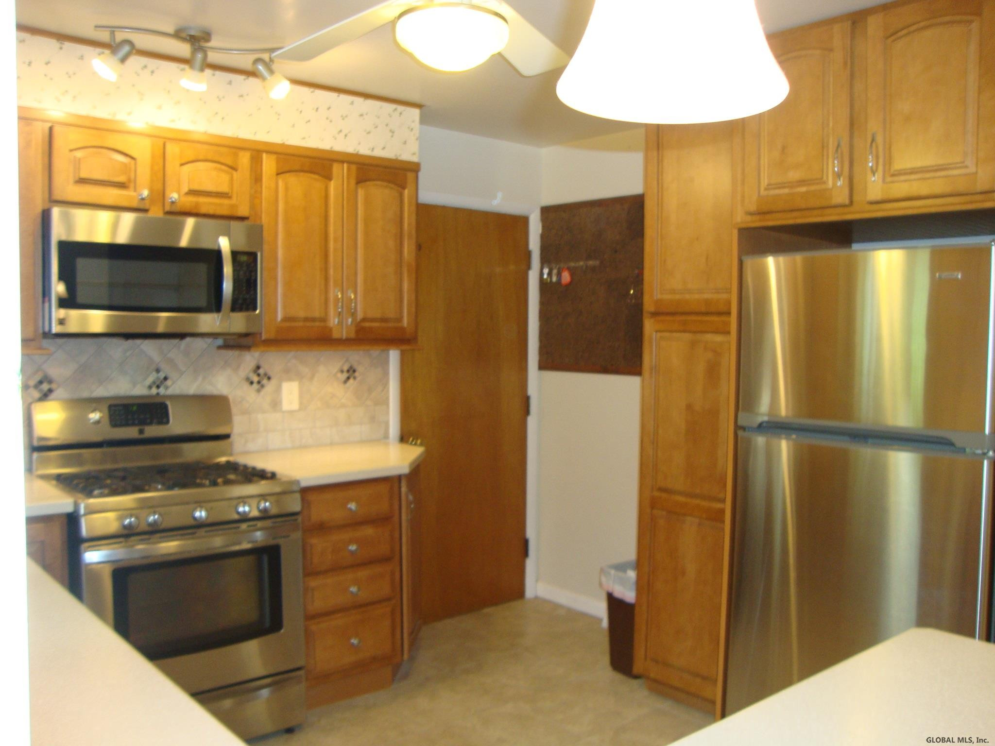2877 West Old State Road Guilderland, NY 12303 - Photo 8 of 31 Photo 8
