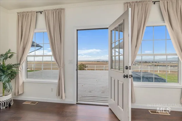 $1,000,000 | 13228 Cresent Drive, Nampa, ID 83686