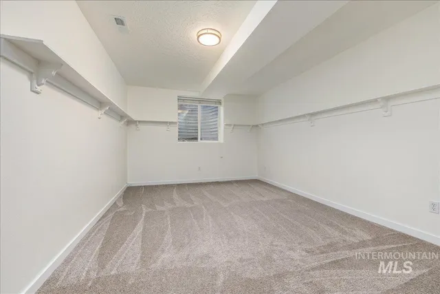 $1,000,000 | 13228 Cresent Drive, Nampa, ID 83686