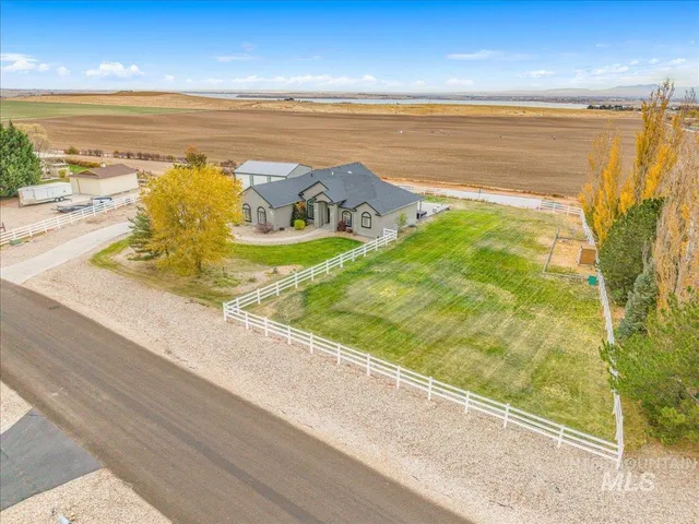 $1,000,000 | 13228 Cresent Drive, Nampa, ID 83686