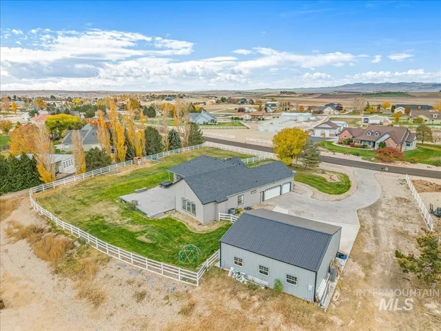 $1,000,000 | 13228 Cresent Drive, Nampa, ID 83686