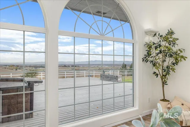 $1,000,000 | 13228 Cresent Drive, Nampa, ID 83686