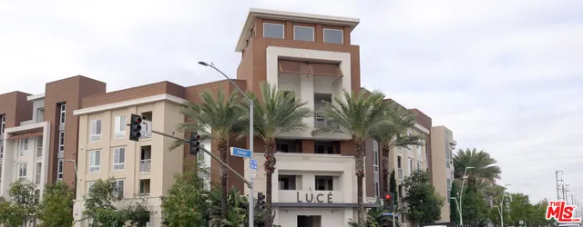 $2,707 | 7290 Edinger Avenue, Unit 3088, Huntington Beach, CA 92647