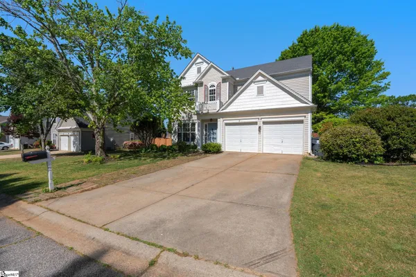 $375,000 | 2 Innisbrook Lane, Simpsonville, SC 29681