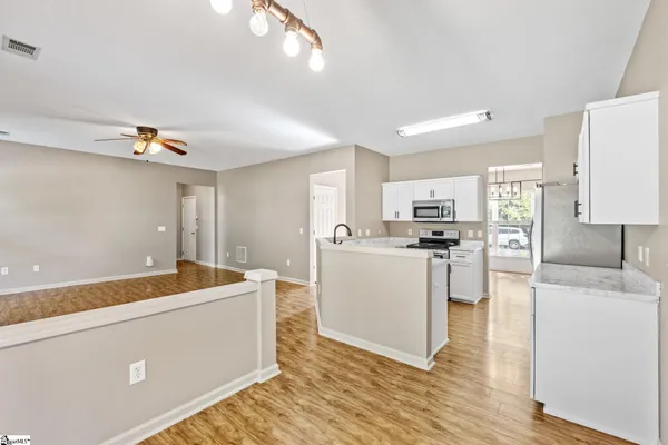 $375,000 | 2 Innisbrook Lane, Simpsonville, SC 29681