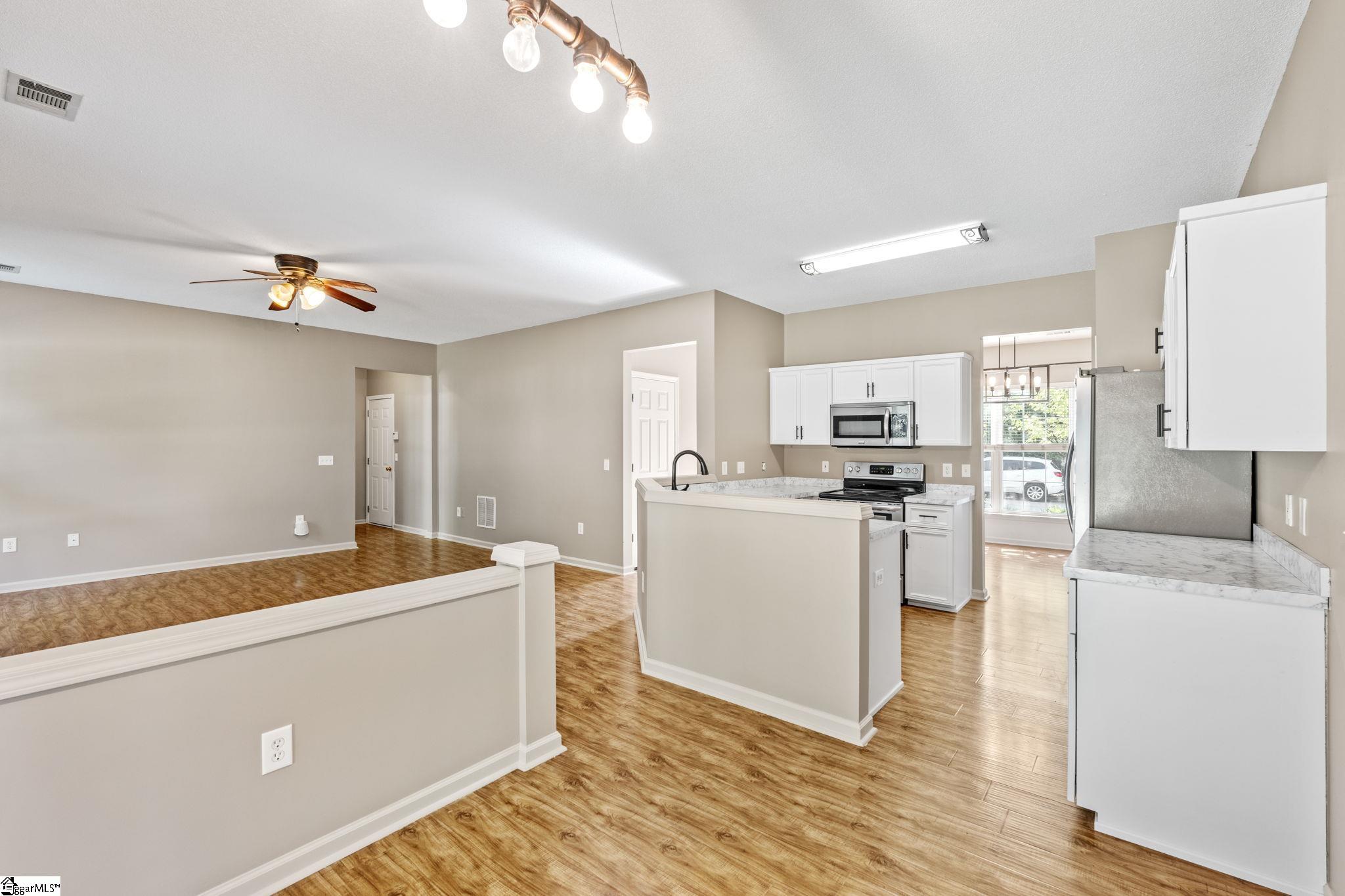 2 Innisbrook Lane Simpsonville, SC 29681 - Photo 14 of 36