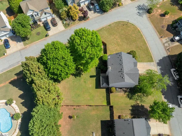 $375,000 | 2 Innisbrook Lane, Simpsonville, SC 29681
