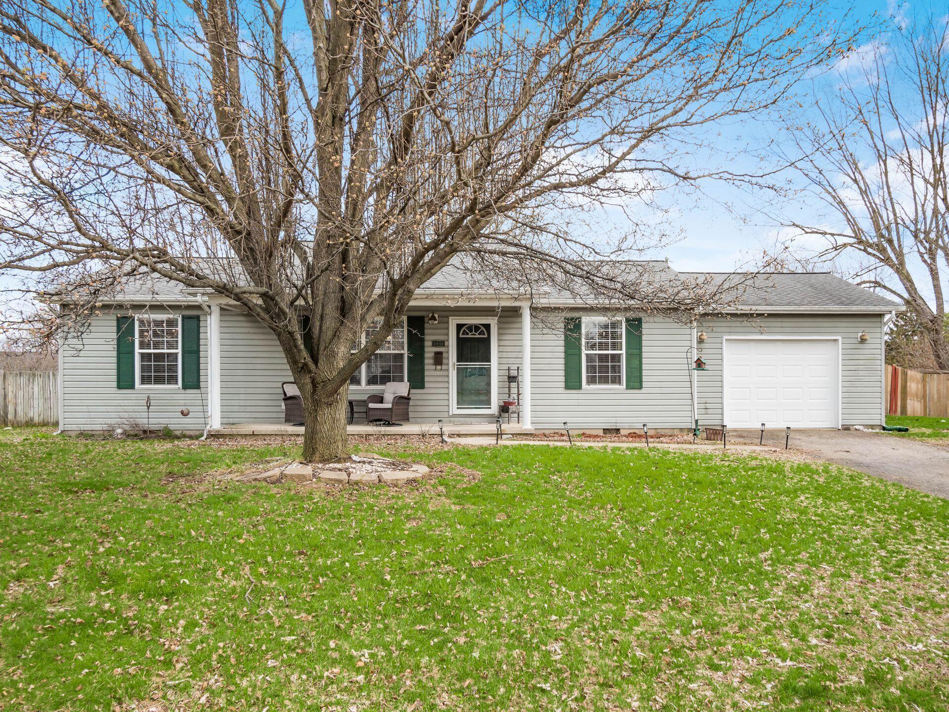 5041 Cook Road Ashville, OH 43103 - Photo 3 of 43 Front
