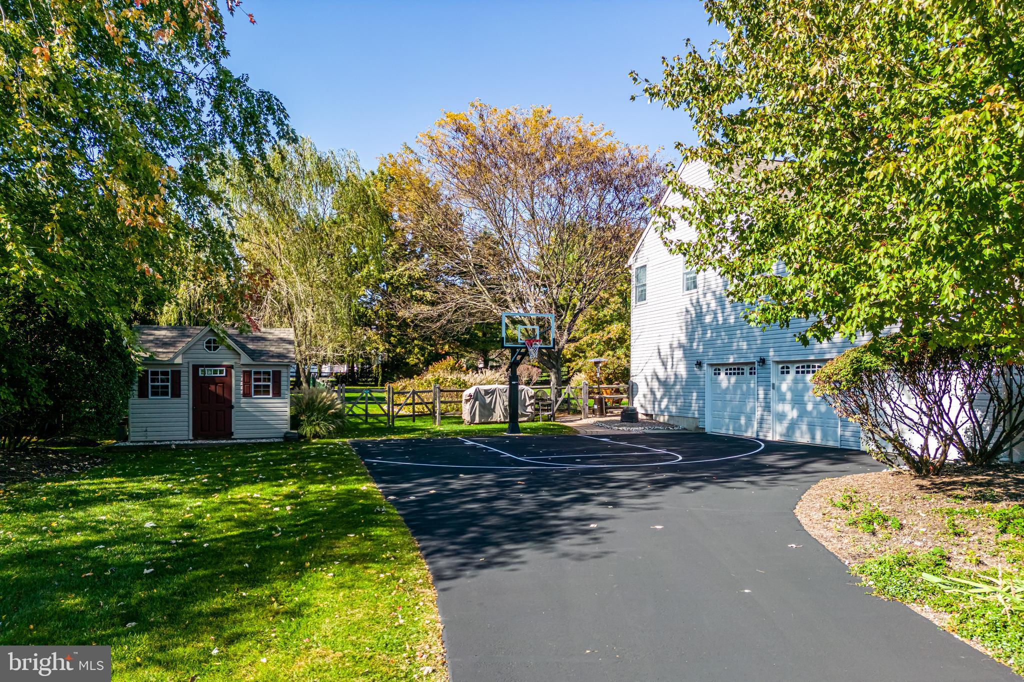 4895 Gloucester Drive Doylestown, PA 18902 - Photo 7 of 71