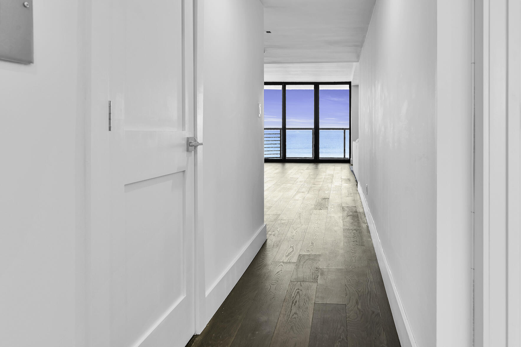 250 South Ocean Boulevard, Unit 2E Boca Raton, FL 33432 - Photo 8 of 24 Hallway