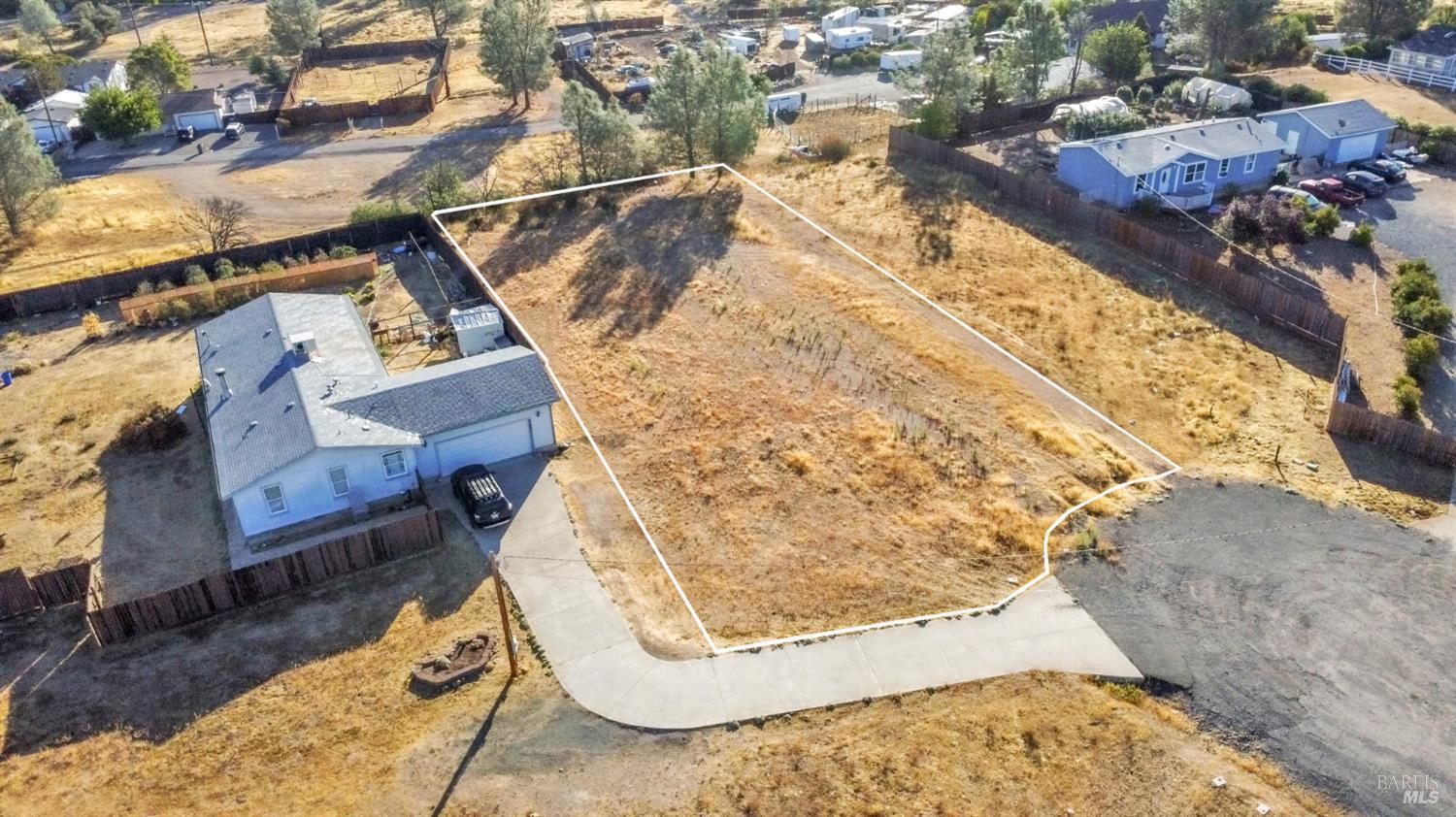 17832 Iris Way Clearlake Oaks, CA 95423 - Photo 3 of 33 a view of swimming pool