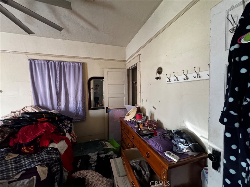 203 Walnut Street Needles, CA 92363 - Photo 20 of 31 Bedroom 2