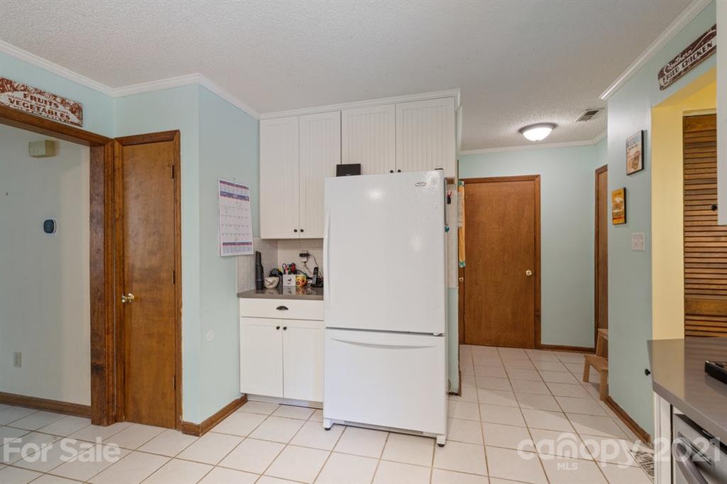 300 Canadice Road Huntersville, NC 28078 - Photo 14 of 38 Gallery Image 14