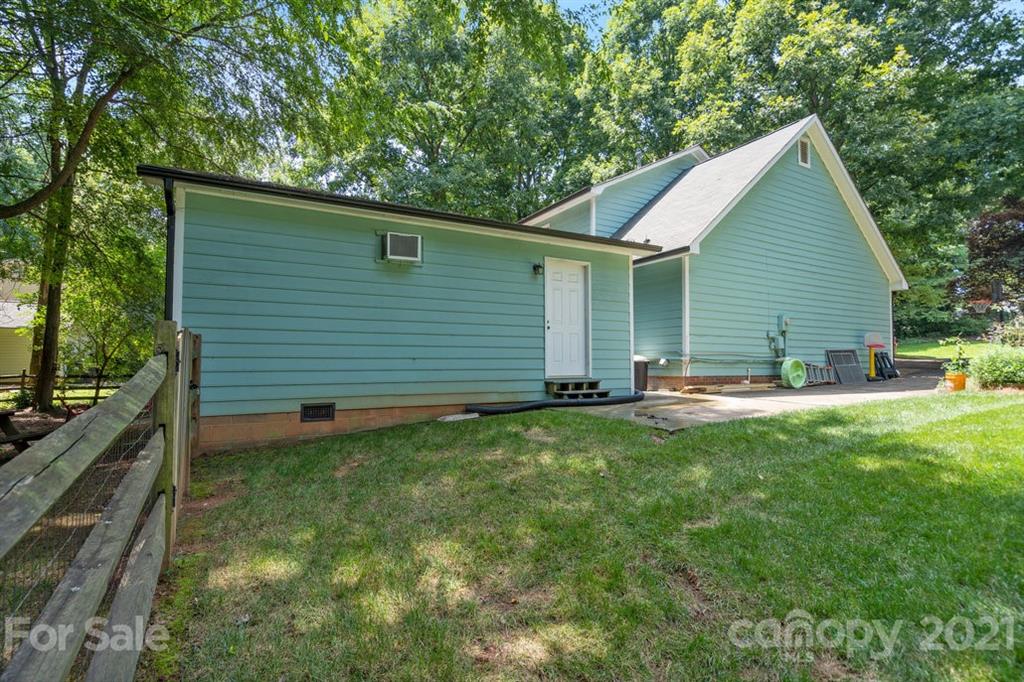 300 Canadice Road Huntersville, NC 28078 - Photo 31 of 38 Gallery Image 31