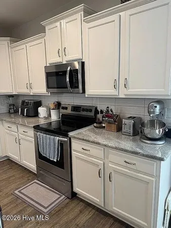 $2,600 | 107 Violetear Ridge, Hampstead, NC 28443