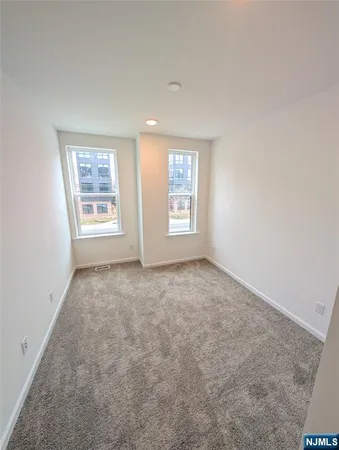 $4,100 | 400 Willow Street, Unit 409, Kearny, NJ 07032
