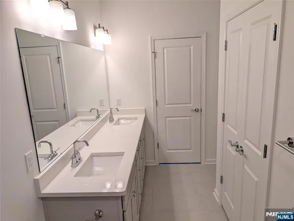 $4,100 | 400 Willow Street, Unit 409, Kearny, NJ 07032