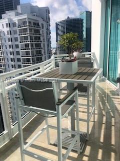 900 Brickell Key Boulevard, Unit 2805 Miami, FL 33131 - Photo 38 of 47