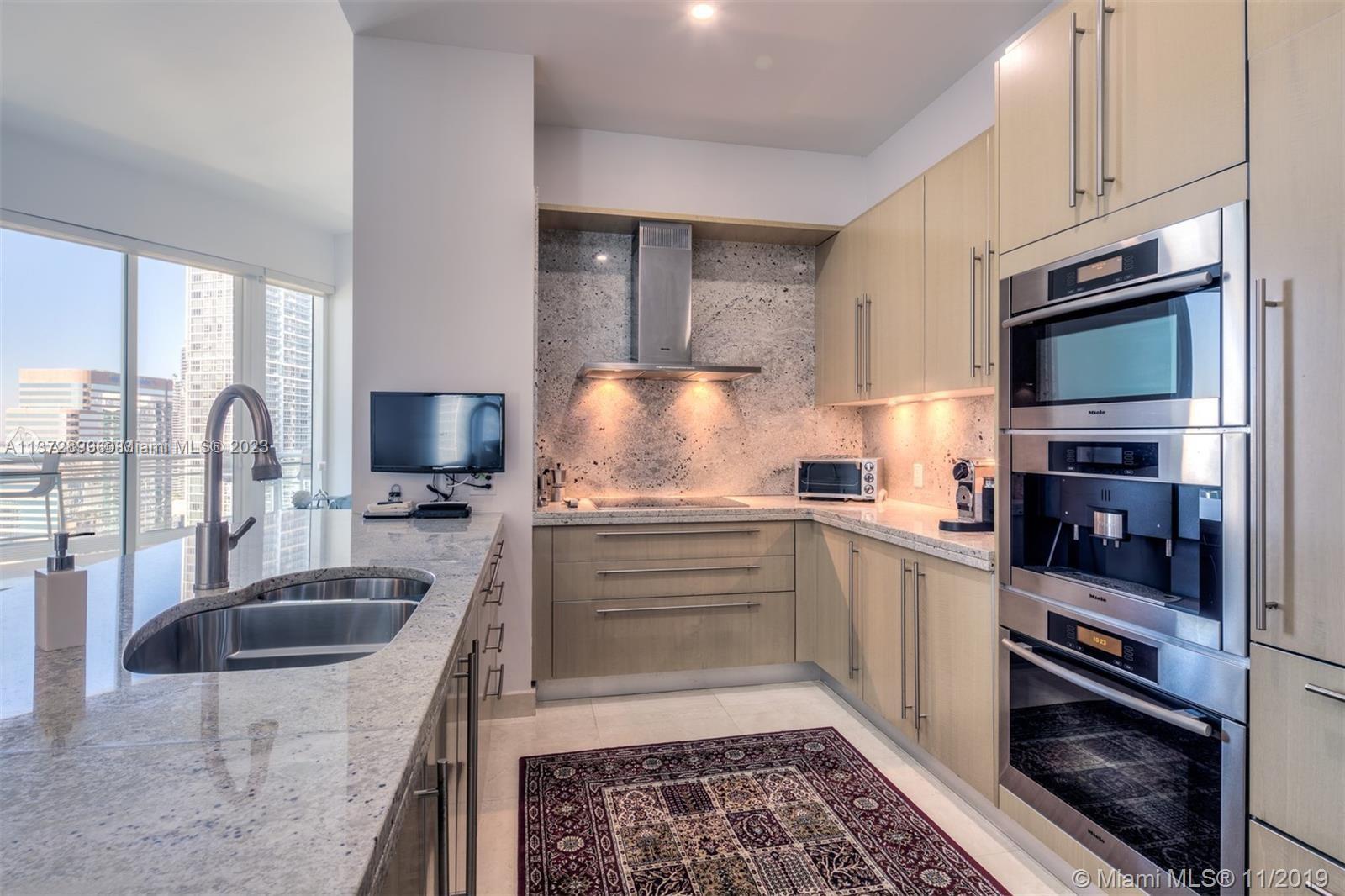 900 Brickell Key Boulevard, Unit 2805 Miami, FL 33131 - Photo 4 of 47