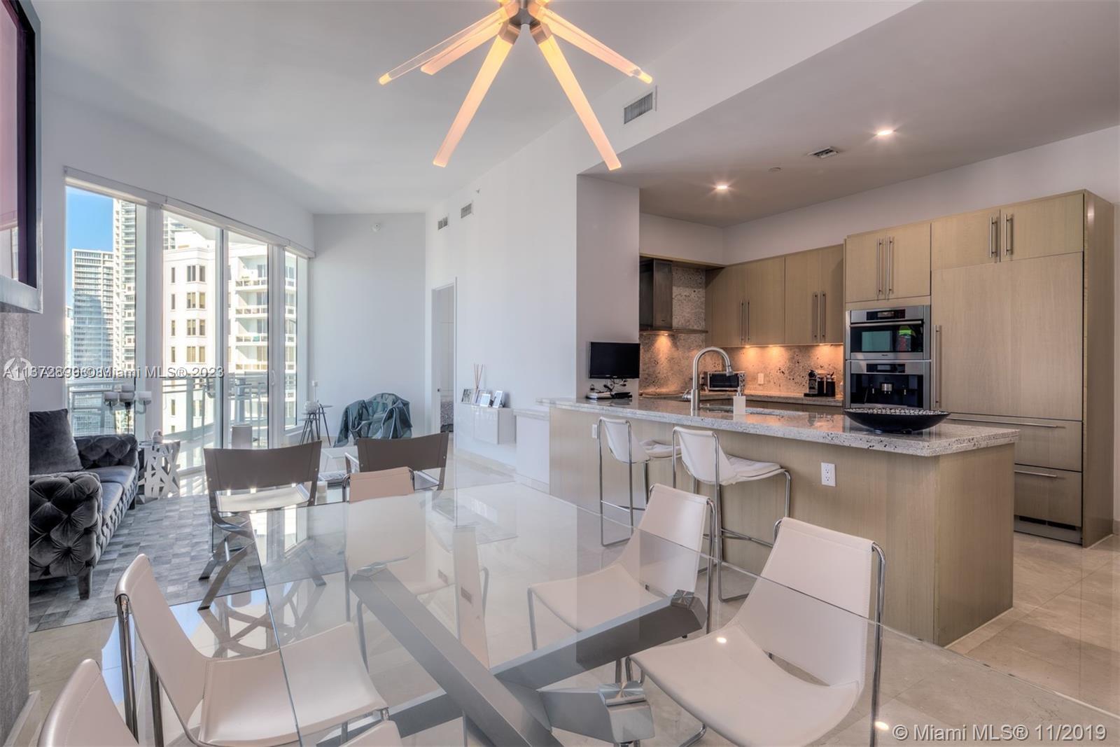 900 Brickell Key Boulevard, Unit 2805 Miami, FL 33131 - Photo 7 of 47