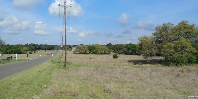 $78,500 | 325 John Price, Blanco, TX 78606