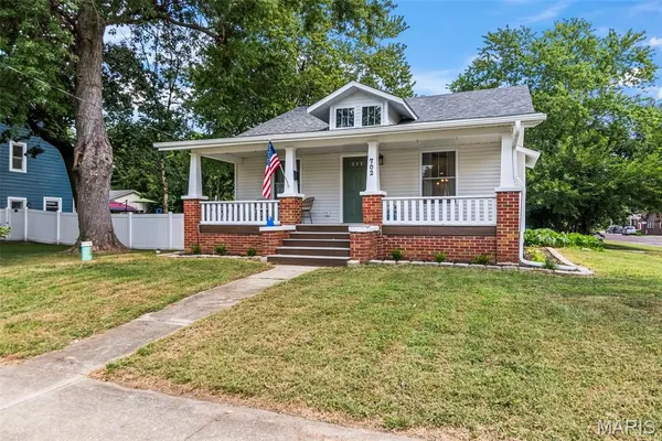 $190,000 | 702 North Franklin Street, Litchfield, IL 62056