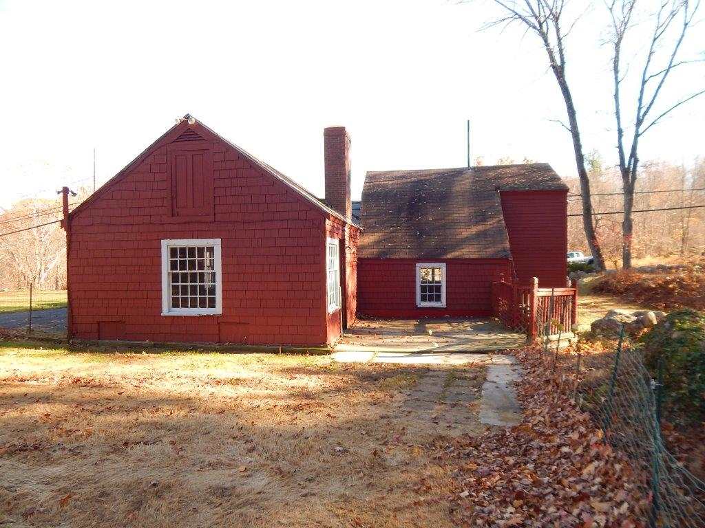 35 Raymond Road Nottingham, NH 03290 - Photo 3 of 23