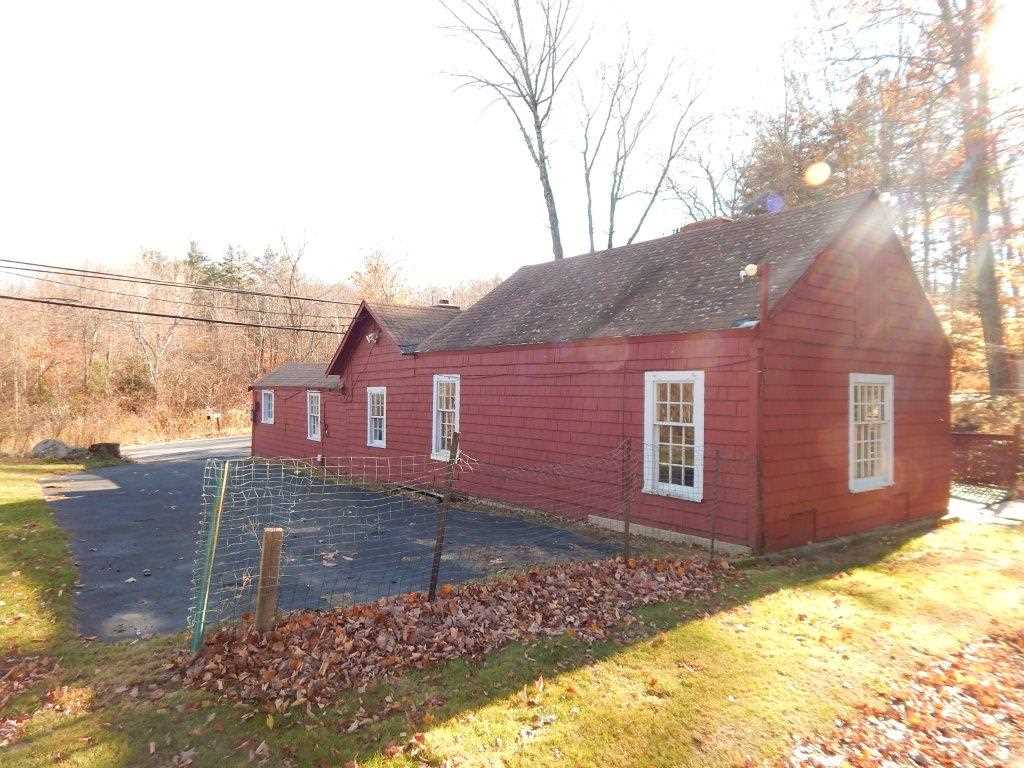 35 Raymond Road Nottingham, NH 03290 - Photo 5 of 23