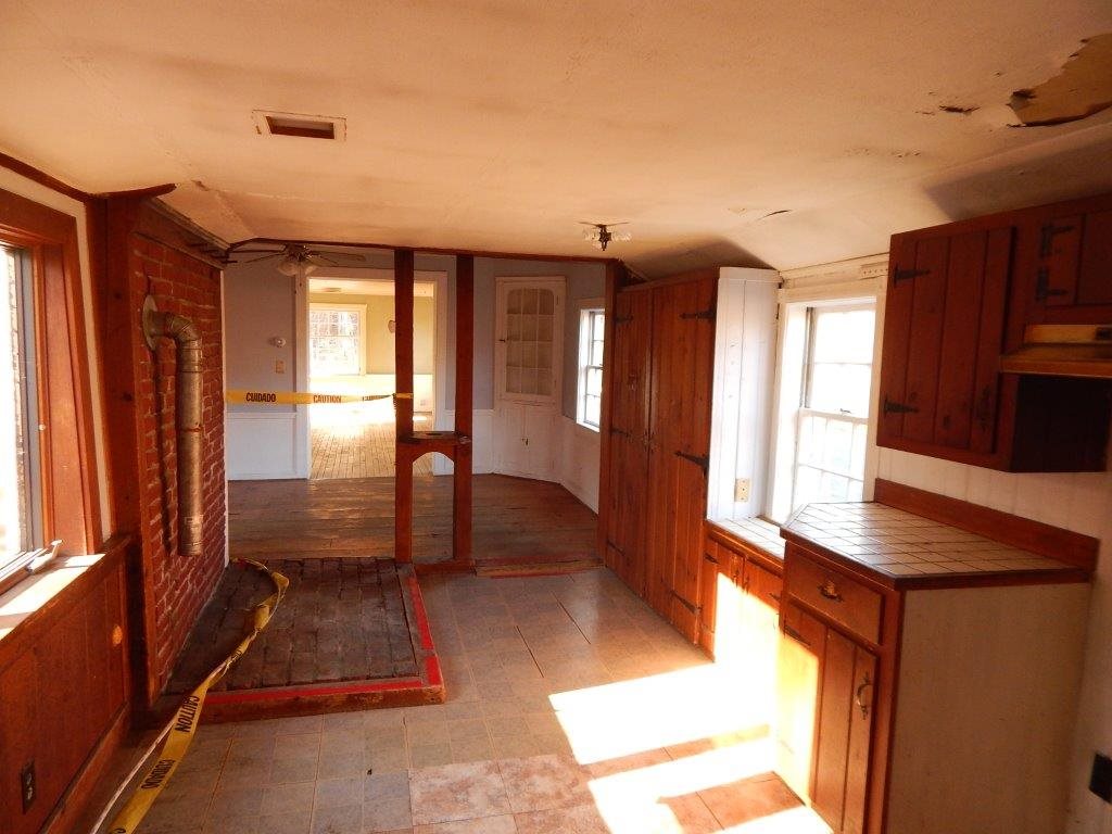 35 Raymond Road Nottingham, NH 03290 - Photo 6 of 23