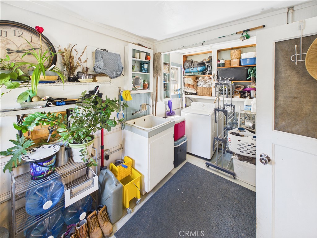 4208 Ramsden Road Mariposa, CA 95338 - Photo 22 of 42 a room with storage and utility