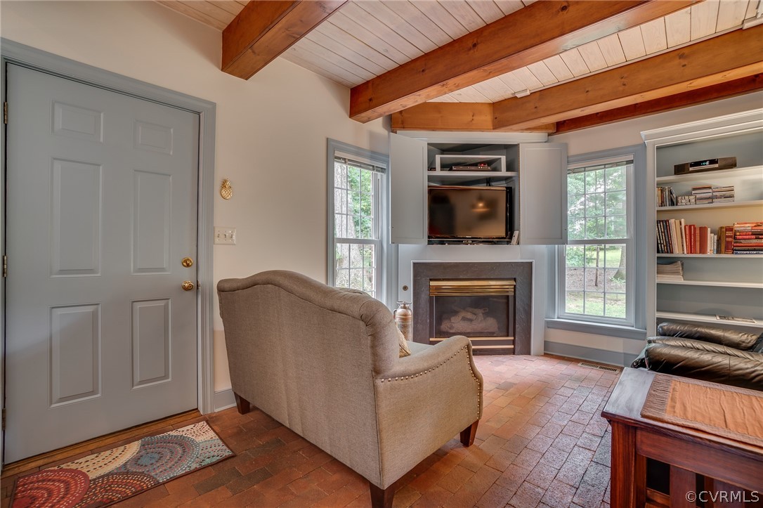 9800 Cole Mill Road Richmond, VA 23237 - Photo 4 of 39 Gallery Image 4