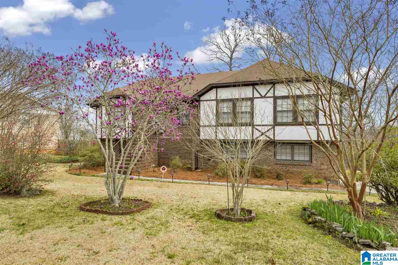6097 Red Hollow Road Birmingham, AL 35215 - Photo 3 of 30