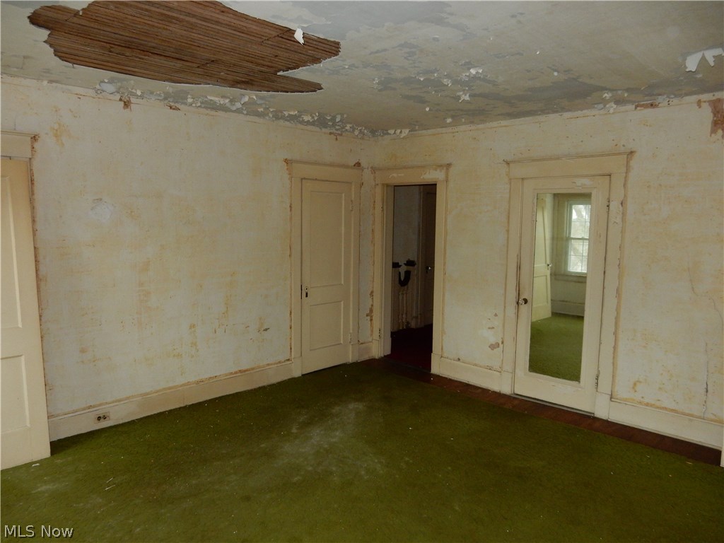 3060 Somerton Road Cleveland, OH 44118 - Photo 18 of 34