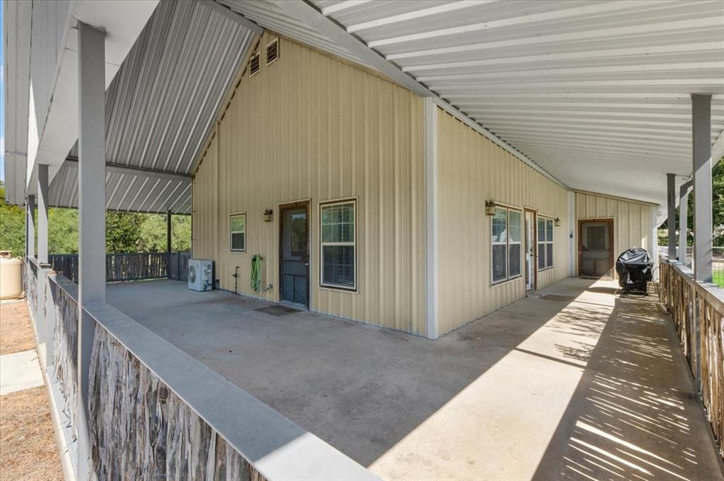 2405 Cold Springs Road Weatherford, TX 76088 - Photo 21 of 40 Gallery Image 21
