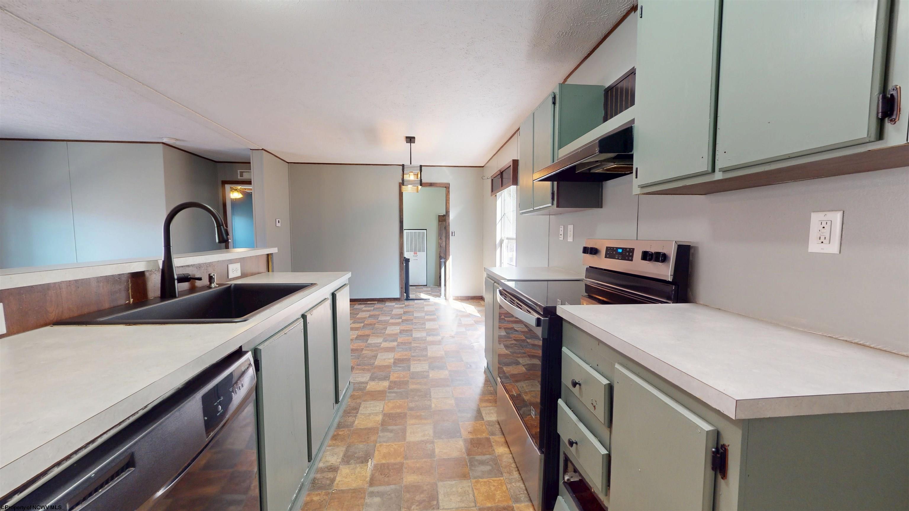 1289 Turner Road Grafton, WV 26354 - Photo 16 of 43 Gallery Image 16