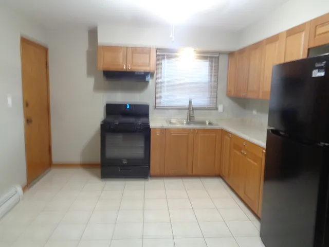 $1,870 | 10533 South Parkside Avenue, Unit 2E, Chicago Ridge, IL 60415