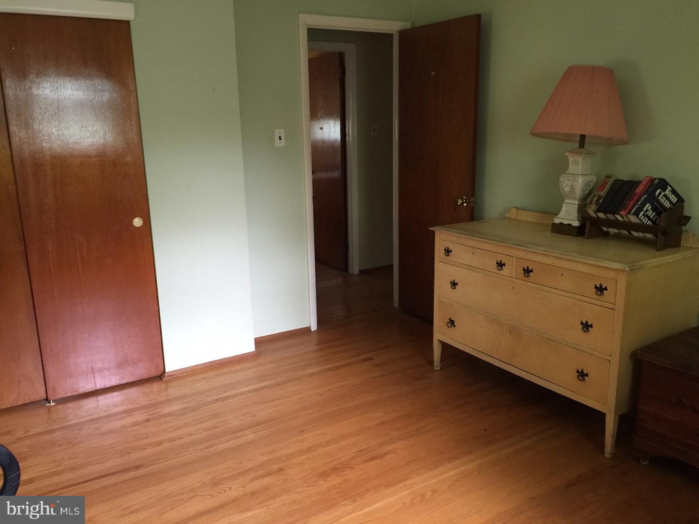 2402 Kelly Road Warrington, PA 18976 - Photo 14 of 25 Gallery Image 14