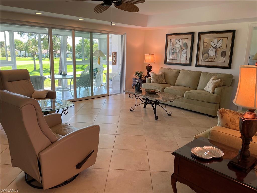 284 Winners Circle, Unit 4 Naples, FL 34112 - Photo 12 of 27 Living area
