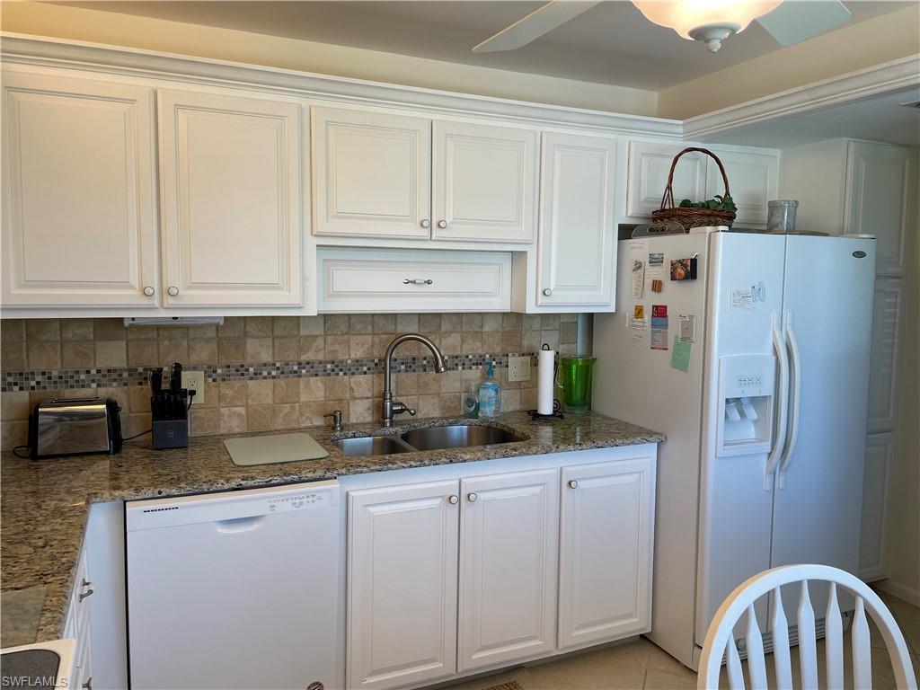 284 Winners Circle, Unit 4 Naples, FL 34112 - Photo 3 of 27 Gallery Image 3