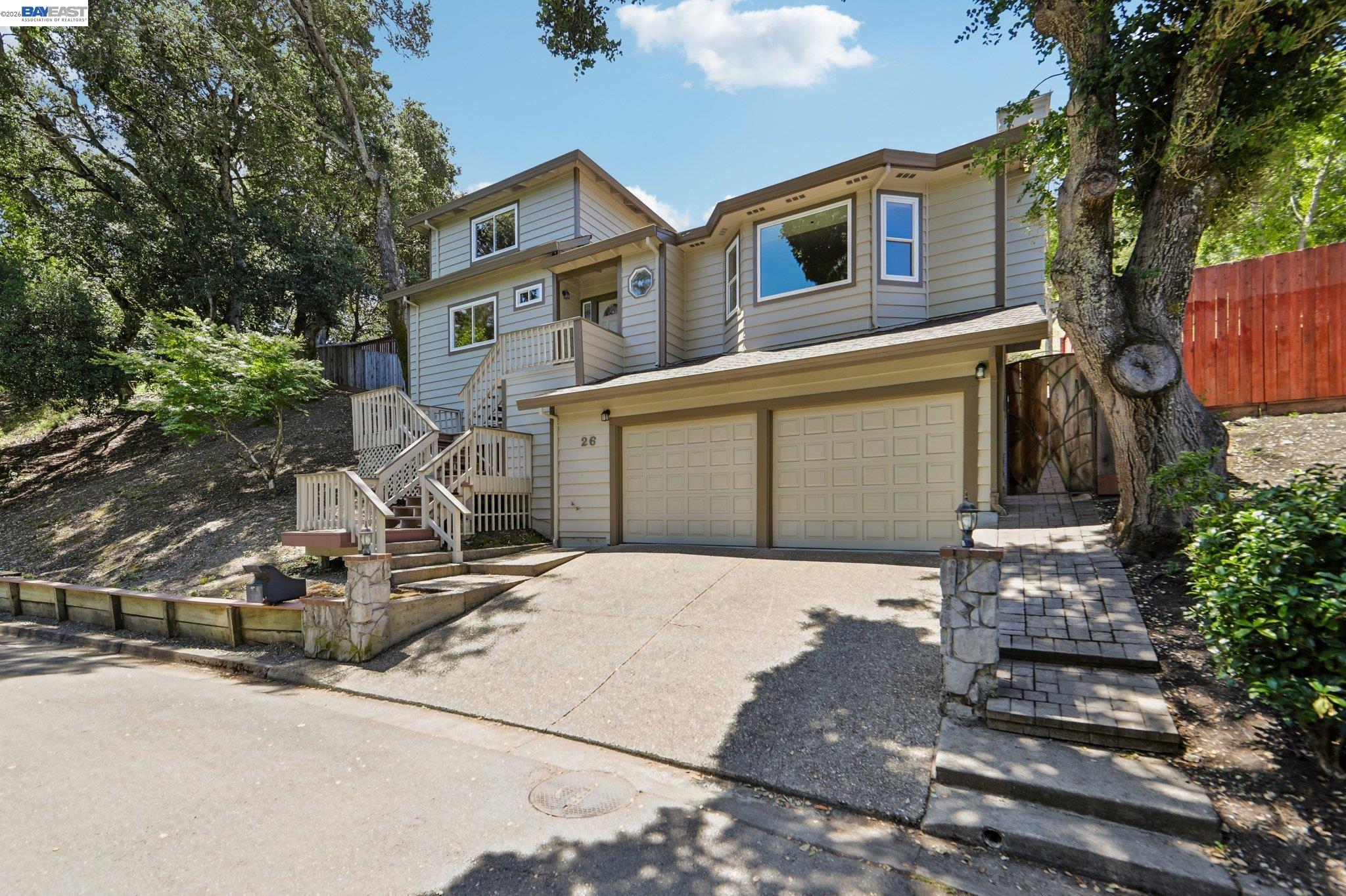 26 Oak Road Orinda, CA 94563 - Photo 1 of 58