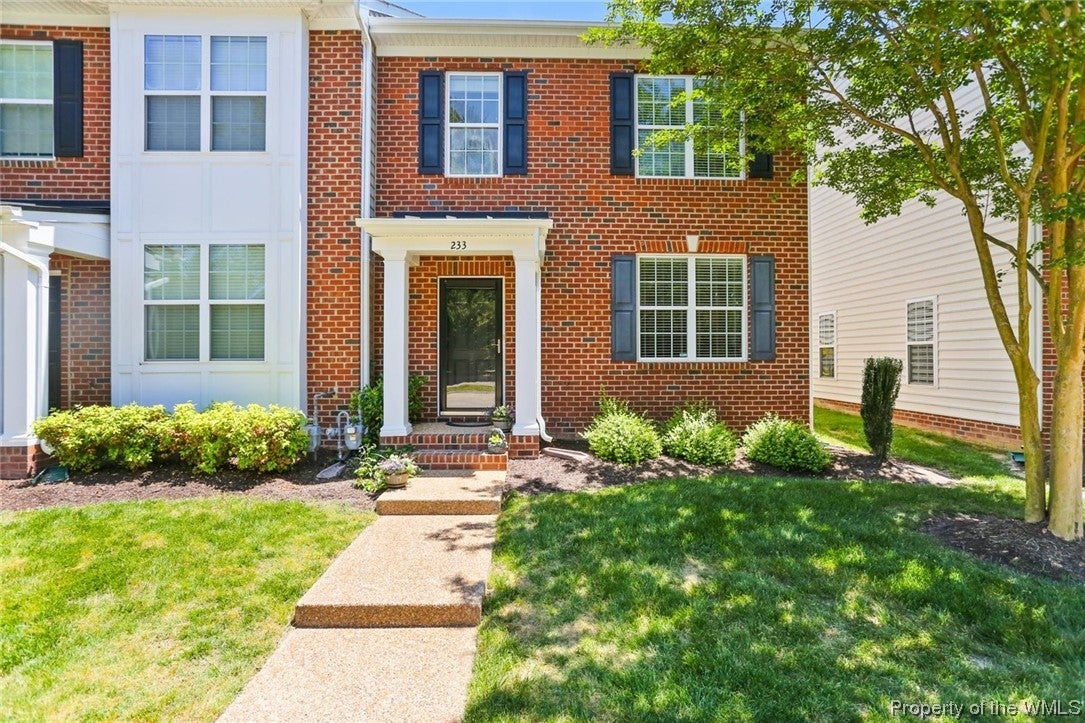 233 Quarterpath Road Williamsburg, VA 23185 - Photo 3 of 38 Gallery Image 3