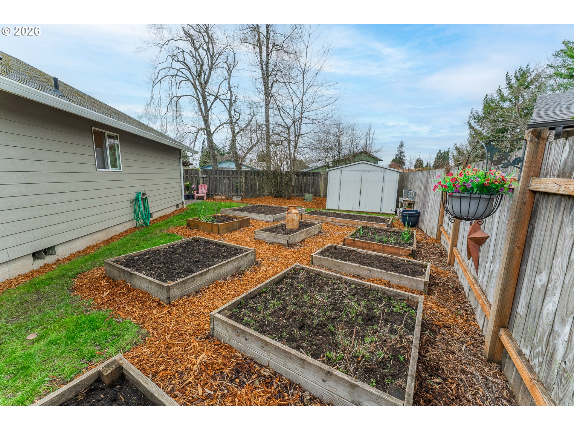 2318 8th Street Springfield, OR 97477 - Photo 16 of 17