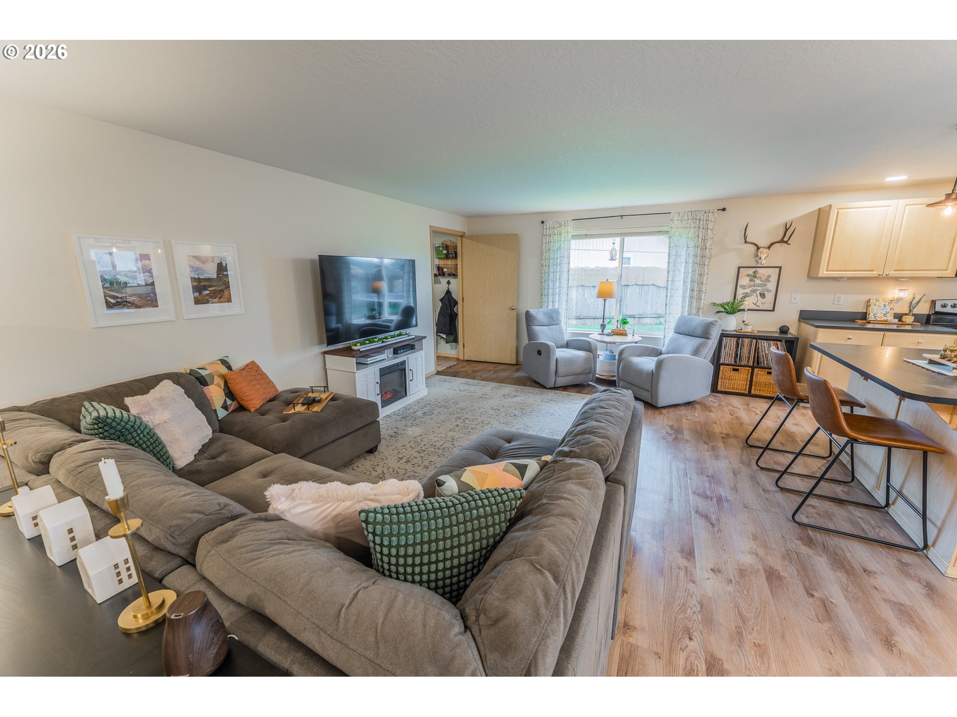 2318 8th Street Springfield, OR 97477 - Photo 6 of 17