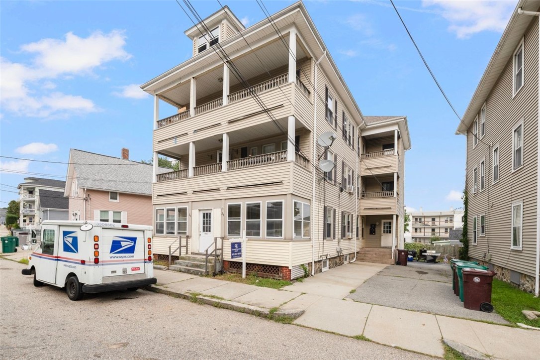 24 Sweet Avenue Woonsocket, RI 02895 - Photo 4 of 28 Gallery Image 4